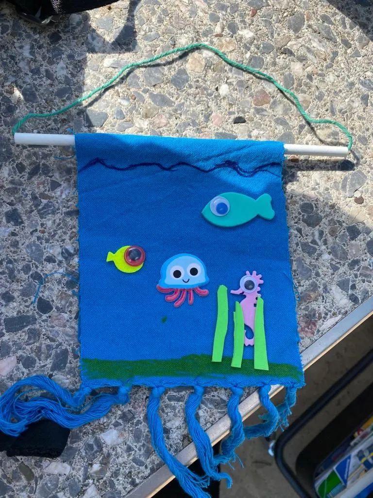 Selbst genähter Wimpel mit Fisch-Motiv